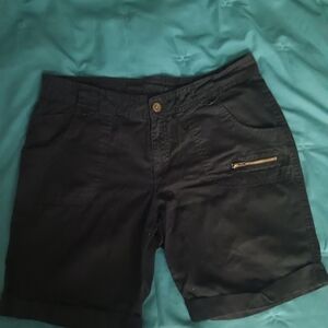 Faded Glory Women's Dark Cargo Shorts with Zip Detail